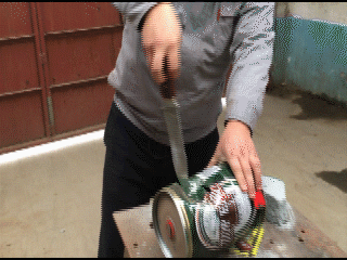 1b5e70e7-e741-4189-8612-b77ab6c6d301.gif